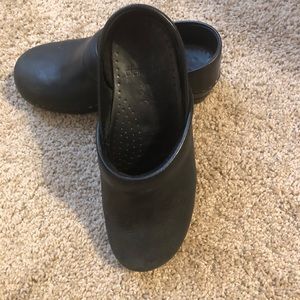 Women’s Dansko Size 7